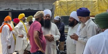 ਗੁਰਦੁਆਰਾ ਨਾਨਕਪੁਰੀ ਸਾਹਿਬ ਟਾਂਡਾ  ਯੂ.ਪੀ.–ਉੱਤਰਾਖੰਡ ਦੀ ਸਮੂਹ ਸੰਗਤ ਵੱਲੋਂ ਅਜਨਾਲਾ ਹਲਕੇ ਵਿੱਚ ਮੈਡੀਕਲ ਕੈਂਪ ਅਤੇ ਤੂੜੀ ਦੀ ਸੇਵਾ।